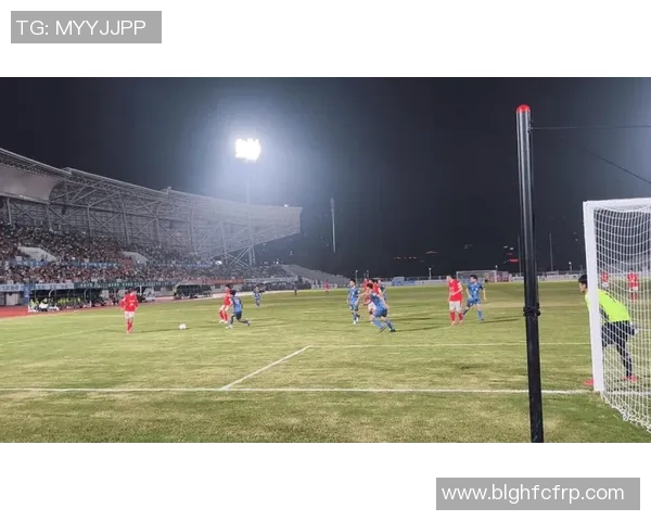 巴西足球球星激情造型展现绿茵风采点燃全球球迷热情